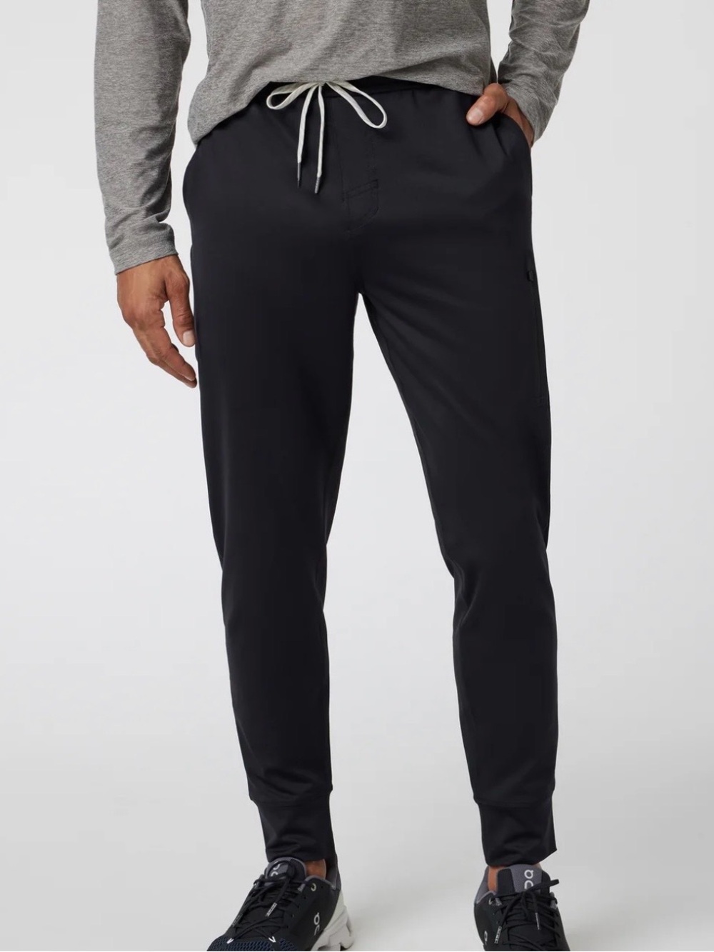 Mens Vuori Sunday Performance Joggers Size Medium Black Athleisure Regular